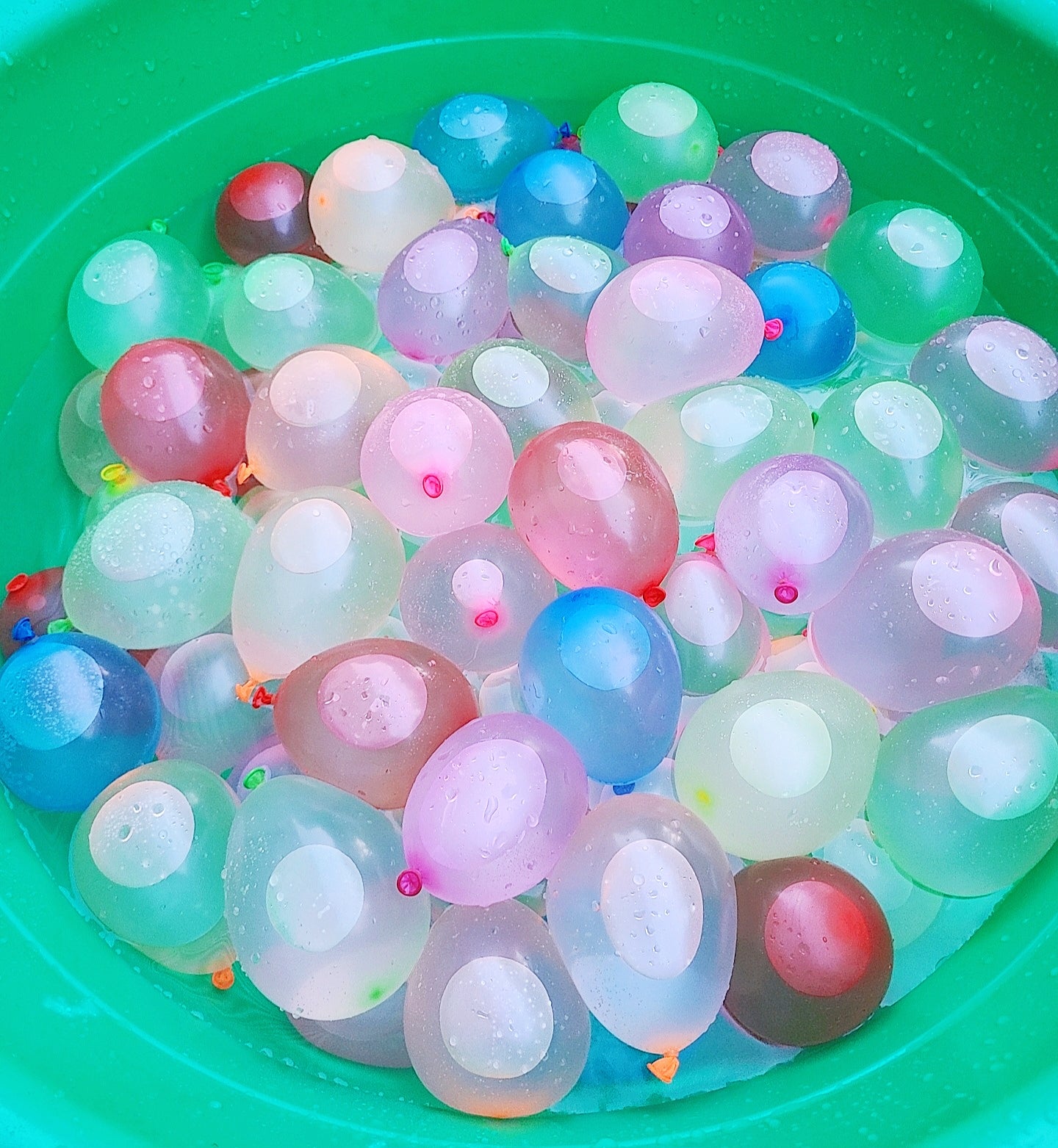 Water balloons, outdoor activities for family, kids, and everyone. Multiple colors, total 222 pieces